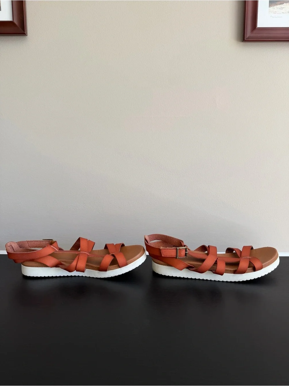 Touch Of Nina Big Girls 5 Fisherman Sandals Cognac Brown Adjustable Strap